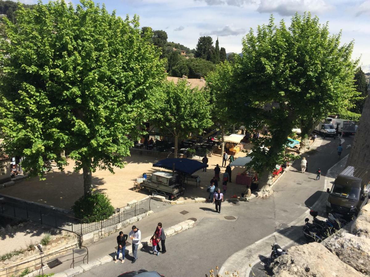L'Elegante - Maison De Ville Avec Bains A Remous - Parking Inclus Saint-Paul-de-Vence Eksteriør bilde