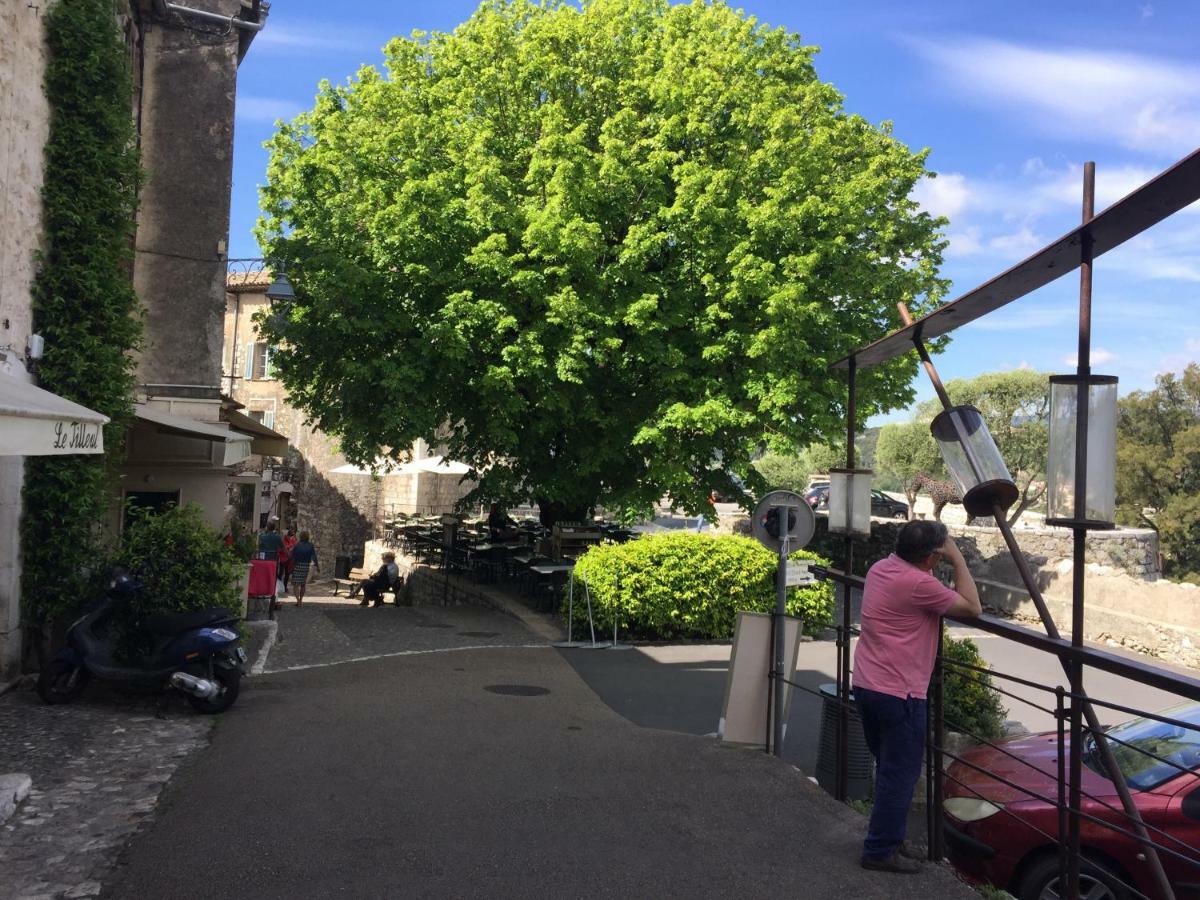 L'Elegante - Maison De Ville Avec Bains A Remous - Parking Inclus Saint-Paul-de-Vence Eksteriør bilde